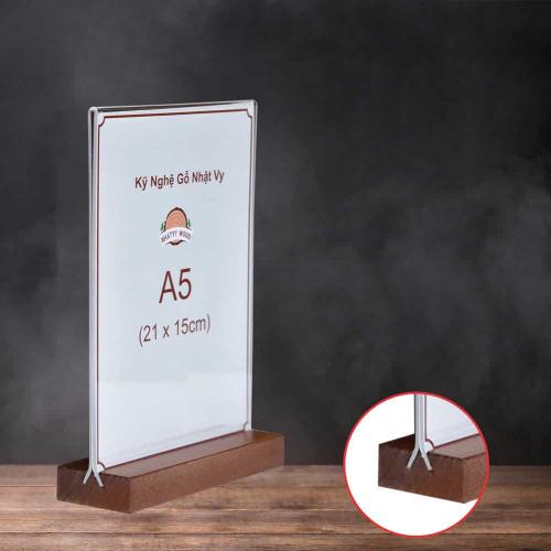 Menu mica để bàn